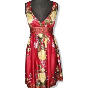 Forever 21 Party event cocktail dress,  Sz S, Red, floral, beadwork